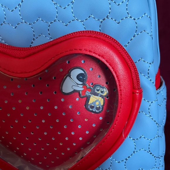NWT Pixar Wall-E & EVE heart shaped pin display backpack. Loungefly ita bag - Picture 2 of 12